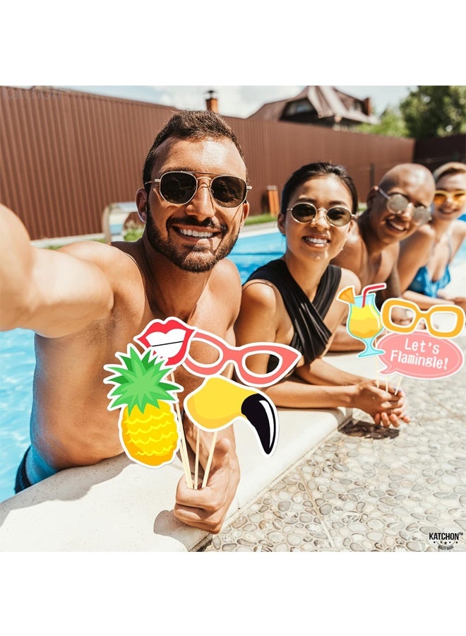 KatchOn، Luau Photo Booth Props - حزمة من 21 قطعة من أدوات التصوير الاستوائية، زينة حفلات Luau  زينة حفلات الشاطئ  أدوات هاواي، زينة حفلات على طراز هاواي زينة حفلات Flamingo - Image 2